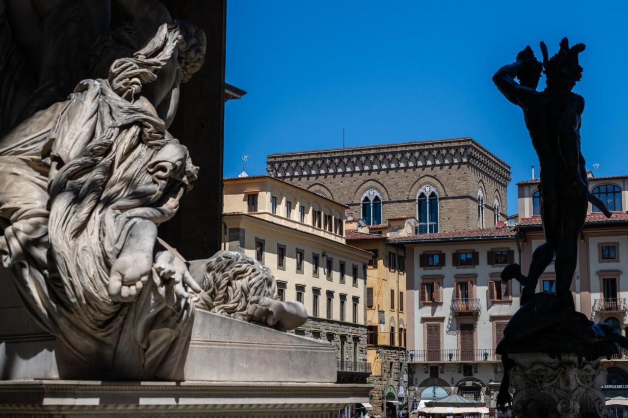 Apartments Florence - Palazzo Signoria Luxury Apartments 10- Giuditta Eksteriør bilde