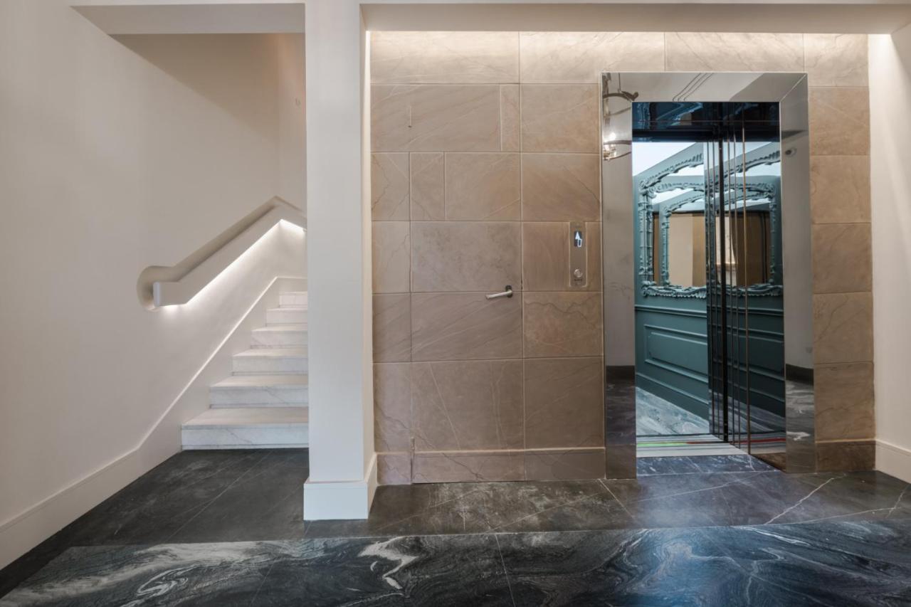 Apartments Florence - Palazzo Signoria Luxury Apartments 10- Giuditta Eksteriør bilde