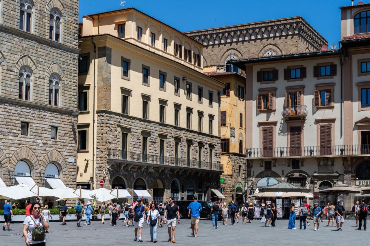 Apartments Florence - Palazzo Signoria Luxury Apartments 10- Giuditta Eksteriør bilde
